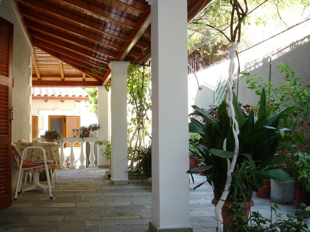 Alexandros &